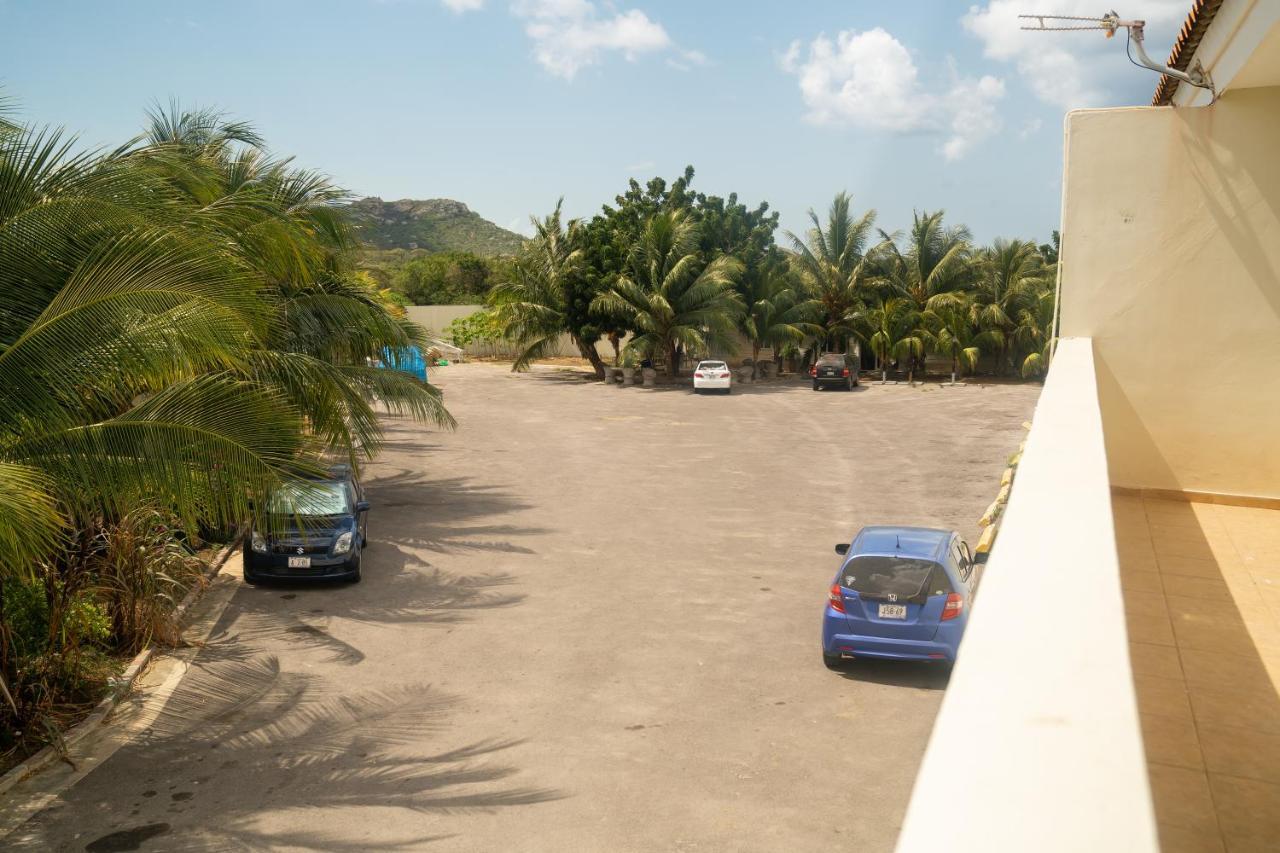 Delynne Boutique Hotel Willemstad Kültér fotó